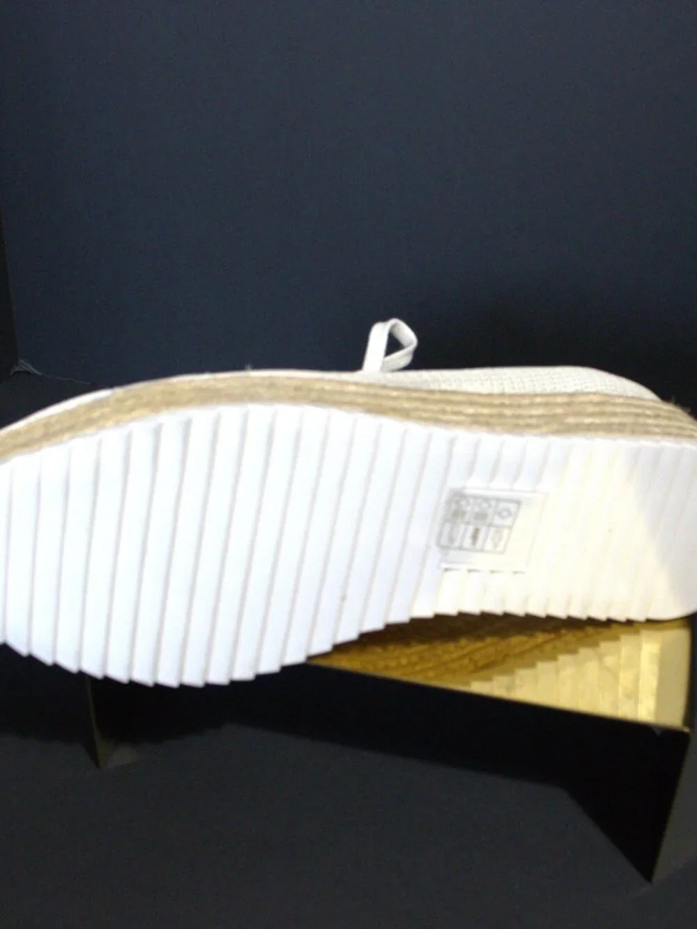 Dolce Vita Lace up Espadrilles, with a straw wedge hill, So Cute. Size 11 B